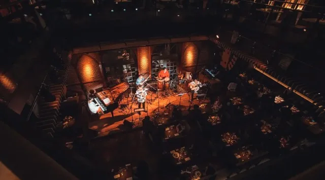 Fever、没入型ライブ体験「The Jazz Room」を東京で初開催　恵比寿・BLUE NOTE PLACEにて日本初上陸　Kzemos Japan合同会社
