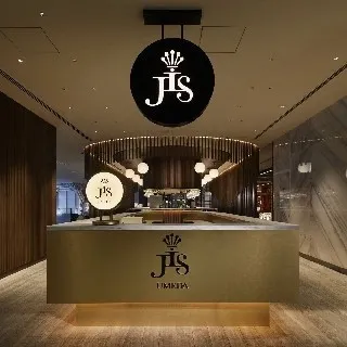 【JIS 梅田】世界最上級の相席BAR : 写真