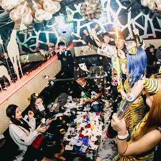 クラブジラフ大阪・なんば 第3金曜日 : 写真