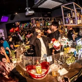 渋谷ナイトサーキット！最大10時間飲放題 : 写真