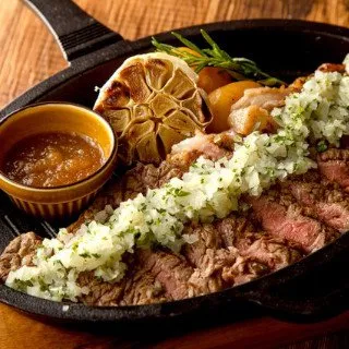 男性ハイステータス オシャレランチ : 写真