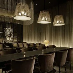 【JIS 熊本】世界最上級の相席BAR : 写真