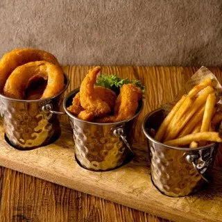 男性ハイステータス オシャレランチ : 写真