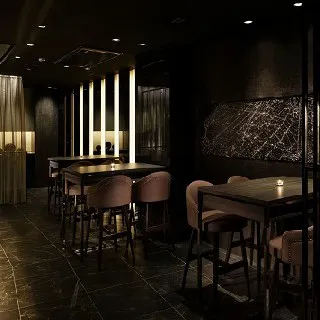 【JIS 熊本】世界最上級の相席BAR : 写真