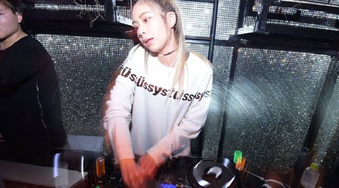 1/8 クラブ 大阪 アンモナ AMMONA DJ NOMA SPASTA 日曜