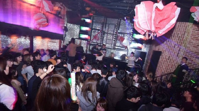 1/8 クラブ 大阪 アンモナ AMMONA DJ NOMA SPASTA 日曜