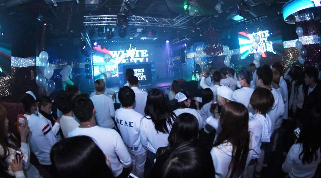 2/3 町田 クラゲ WHITE PARTY EDEN ホワイトパーティー 