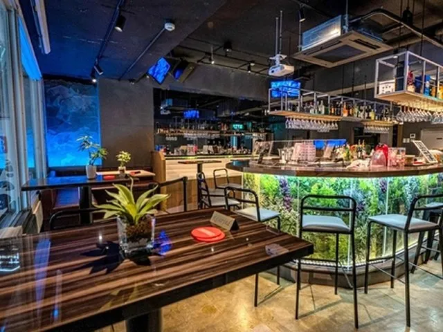  【結婚式二次会 渋谷 高級BARリッツ】渋谷、高級BARリッツでの夜景の見える結婚式の二次会・ブライダル・ウェディングプラン