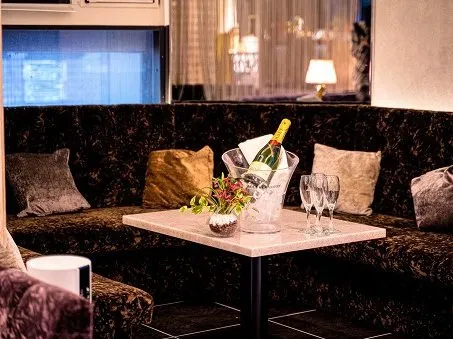 【VIP完全個室×カラオケ付♪最強女子会プラン！！】3H飲み放題＆料理8品付　4500円→4000円