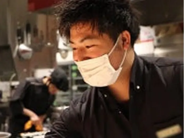 100種類以上の本格料理をプロが伝授！手当・休暇制度が充実！