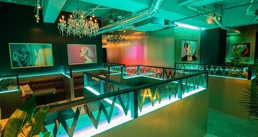 W THE LOUNGE(ダブルザラウンジ)渋谷店 : 