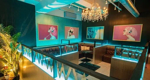 W THE LOUNGE(ダブルザラウンジ)渋谷店 : 