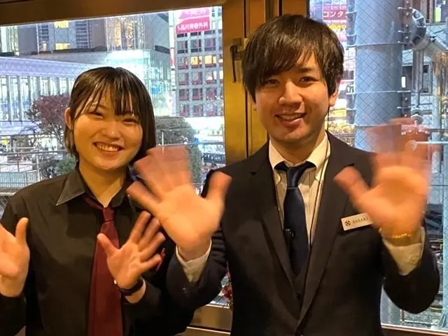 恵比寿駅前のプライベート パーティーラウンジ BAR！！ SNS映えな店内｜稼ぎながらオシャレも楽しめるバイト！髪色自由♪