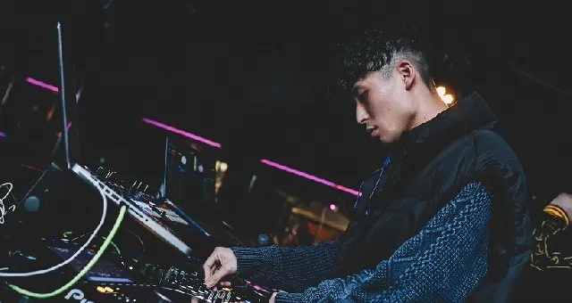 DJ ELU - エル : 