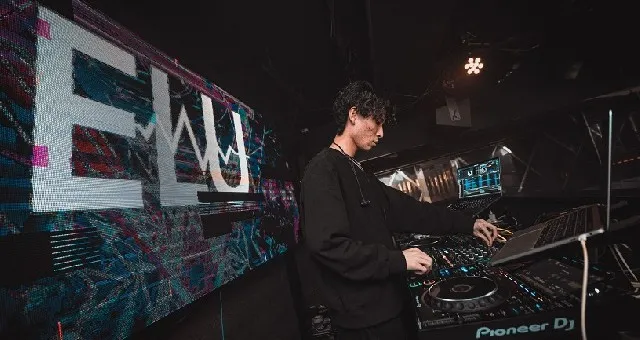 DJ ELU - エル-3