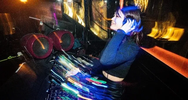 MIKOU（DJ / SAX）-3