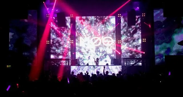 DJ moe - モエ : ASIA各国のCLUBに出演