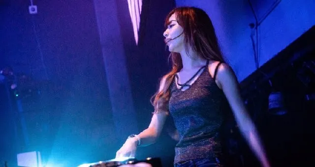 DJ Senna - センナ : プレイスタイルHardstyle.EDM.BassMusic.House.etc