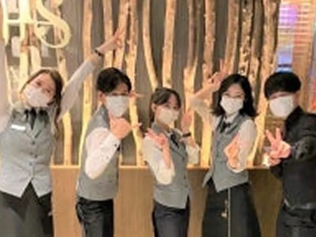 人気のお洒落ダイニングバー★大入りあり！期間限定特別時給も♪