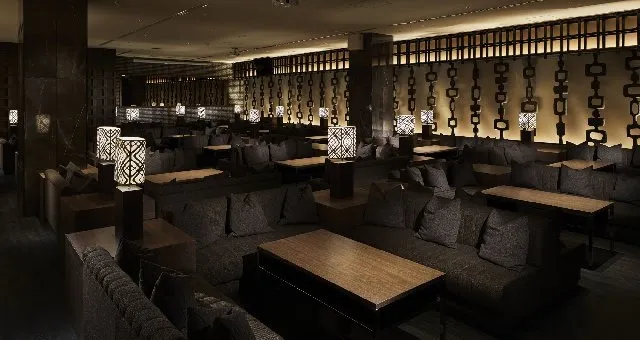 JIS 梅田・大阪 - UMEDA  相席BAR : 店舗面積400坪、総席数600席の日本最大級の相席ダイニングバー！