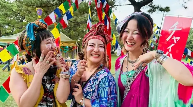 【開催まで１ヶ月】世界を旅する異文化キャンプフェス！手ぶらで仮装＆ライブ体験 チャイハネ主催「GLOBALCAMP FESTIVAL Vol.13」10月25～26日開催 株式会社アミナコレクション