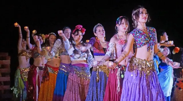 【開催まで１ヶ月】世界を旅する異文化キャンプフェス！手ぶらで仮装＆ライブ体験 チャイハネ主催「GLOBALCAMP FESTIVAL Vol.13」10月25～26日開催 株式会社アミナコレクション