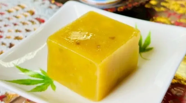 【文京区・肥後細川庭園】秋の紅葉ライトアップ「ひごあかり」、11月22日（土）から開催！深まる紅葉と竹あかりが織りなす幻想的な9日間。株式会社日比谷花壇