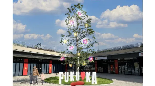 冬のららぽーと福岡を華やかに演出／第一園芸がウィンターデコレーションを初担当／子どもから大人まで楽しめるお祭りのようなわくわくを光と音で再現　第一園芸株式会社