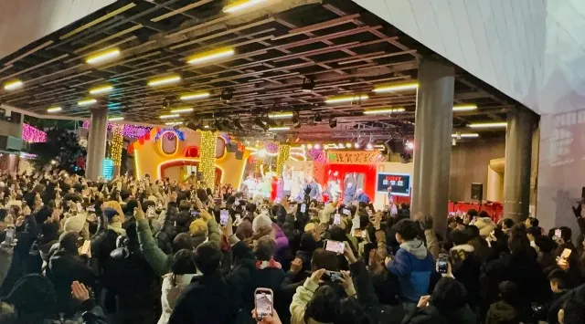 2025年遊び納めは花やしきへ！「花やしきのカウントダウン2025-2026」開催！！2025年12月31日(水) 通常営業終了後20:00～25:00　株式会社花やしき