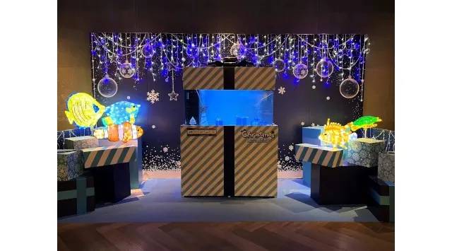 ２夜限定 アクアワールド・大洗で過ごす聖なる夜。NIGHT AQUAWORLD特別版 “クリスマスナイト”開催　2025年12月20日（土）・12月24日（水）開催。　アクアワールド茨城県大洗水族館