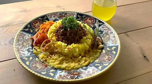 「イマリ・キャンドル・クリスマス 2025」大川内山に巨大サンタ登場中！350周年を迎えた鍋島焼を身近に楽しめるスペシャルイベントを開催！Afro&Co.