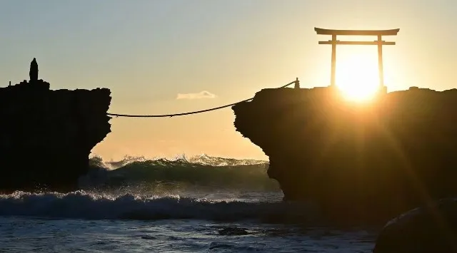 【下田プリンスホテル】2025-2026新春イベント開催　カウントダウン バルーンリリース＆打上げ花火で新年を迎え、潮騒とともに初日の出と白濱神社へ初詣！株式会社西武・プリンスホテルズワールドワイド