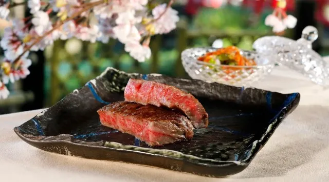 2月から“桜解禁”！どこよりも早いお花見をホテルニューオータニで。美食と美景に酔いしれる春。宿泊者には、桜名所を人力車で巡る“今しかできない”体験も！株式会社ニュー・オータニ