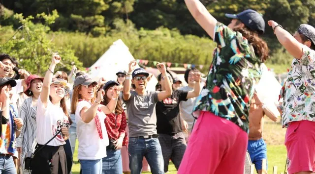 無人島での野外シネマフェス【MUJINTO cinema CAMP JINOSHIMA】 2026.5.30（土）〜5.31（日）に開催決定！　　　3.10（火）よりチケット販売開始！！