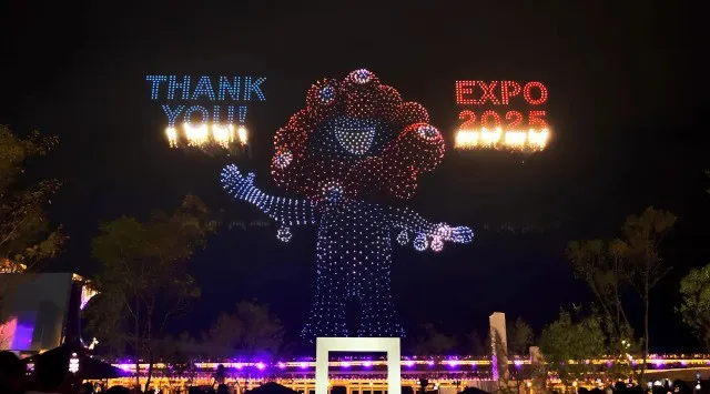 大阪・関西万博の夜空を、もう一度。開幕1周年記念ドローンショー特別プロジェクト始動！推計約876万人が見上げた万博の夜空が一夜限定で蘇る！株式会社レッドクリフ