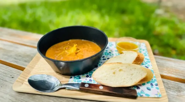 清流が目の前の絶好のロケーション。清流×サウナの最高のととのい体験「コモリバサウナフェス 2026 summer」 を開催　4種類のサウナとコモリバのロケーション　株式会社ONDOホールディングス