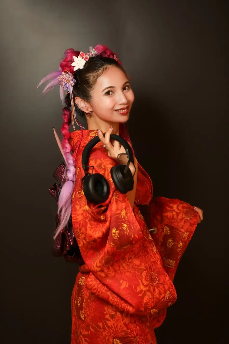 横浜モアーズ屋上「モアーズBBQビアガーデン」にて、“ビアガーデン×盆踊り×DJ”の新体験イベント、『横浜モアーズ盆踊り 盆DANCE 2026』 を8/21（金）開催！株式会社ポトマック