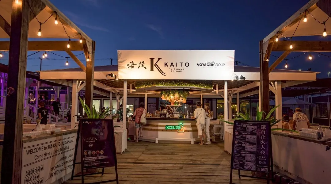 酷暑の夏は"アフター6"で楽しむ。手ぶらBBQ＋2時間飲み放題＋手持ち花火セットで5,000円、海の家「海渡-KAITO YUIGAHAMA-」に18時からの限定プランが登場。