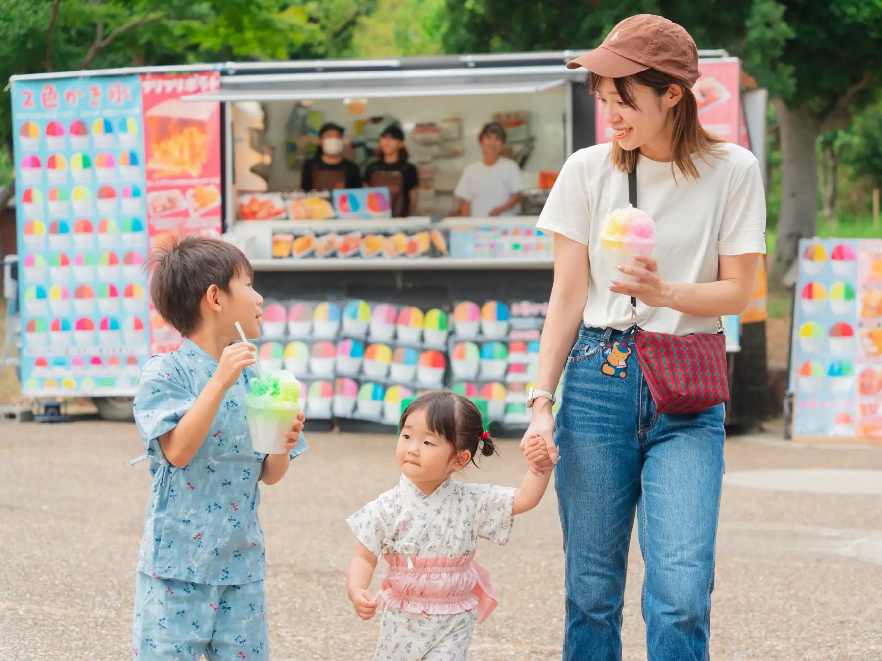 【お盆イベント】遊戯屋台や盆踊り、ミニ花火ショーなど～夏祭り～【ハーベストの丘】食べて踊って見て満喫！8日間限定の夏祭りイベント開催！20時からはミニ花火の打ち上げ。株式会社堺ファーム


