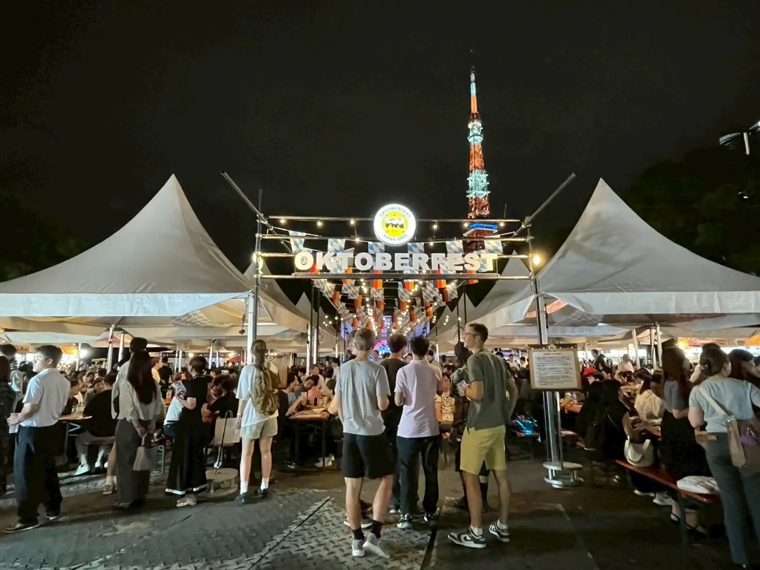 愛犬と、家族と、海辺で乾杯。「オクトーバーフェスト2026 in アーバンドック ららぽーと豊洲」9月18日（金）開幕～わんちゃん用ソーセージ・被り物・フォトスポットが登場。株式会社ビー・エフ・シー