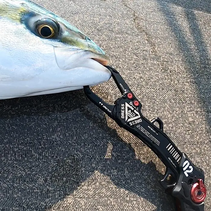 釣具とアウトドアメーカーDRESSが「#ガンフェス2026」に初出店！釣りからアウトドアまで使えるの金属保冷剤も並ぶ！（10/4・東京）有限会社ライラクス