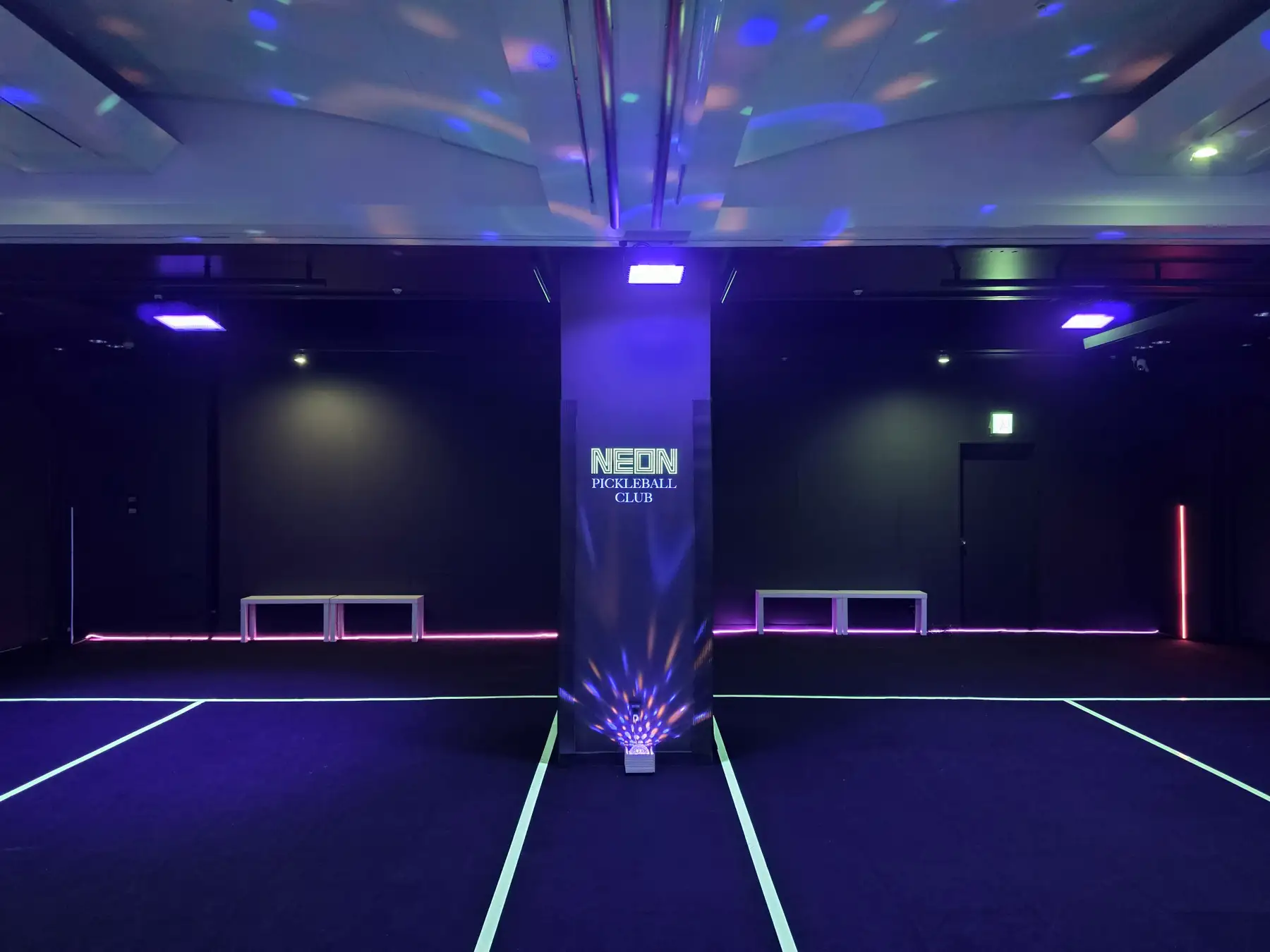 渋谷の閉館予定ホテル地下が、予約の入るスポーツ施設に。人気急上昇の「ピックルボール×ネオン」で挑む空室活用　株式会社しんか