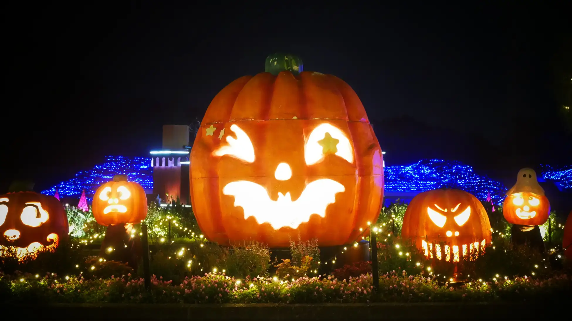 約55万球のイルミネーション「森のハロウィンナイト」開催（国営武蔵丘陵森林公園）都会とはひと味ちがう輝き。夜の森が魔法に包まれます。一般財団法人 公園財団　Parks Japan.F