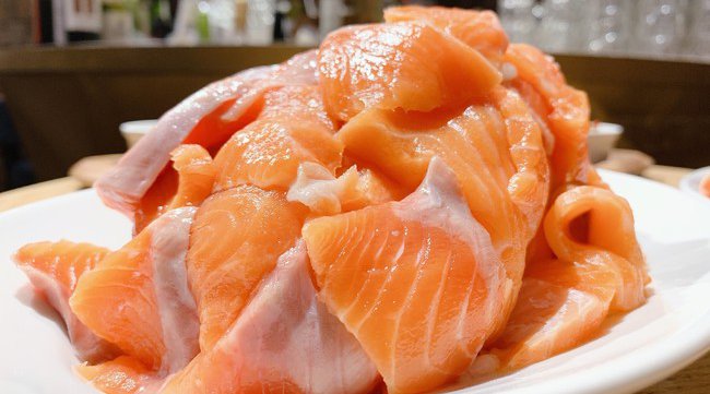 【北の家族系列 大阪エリア4店舗】大人気！「サーモン食べ放題」＆「いくらかけ放題」の欲張りW放題 60分1,980円（税込） 2月16日（火）よりスタート！なんば千日前店 京橋店  梅田店 北浜店