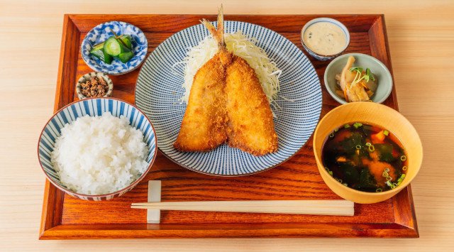 「毎日通いたくなる」をコンセプトにした新店舗「dancyu食堂」が2022年4月27日(水) ついにグランドオープン！
同日リニューアル開業するJR東京駅の改札外の新施設「グランスタ八重北」に出店。