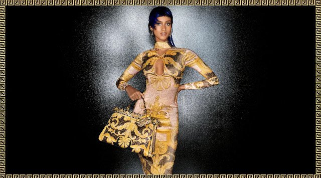 「ヴェルサーチェ バイ フェンディ」と「フェンディ バイ ヴェルサーチェ」、遂に発売！VERSACE BY FENDI – FENDI BY VERSACE COLLECTION LAUNCH