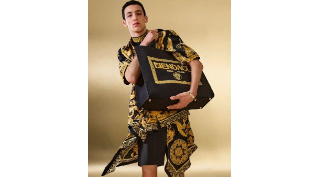 「ヴェルサーチェ バイ フェンディ」と「フェンディ バイ ヴェルサーチェ」、遂に発売！VERSACE BY FENDI – FENDI BY VERSACE COLLECTION LAUNCH