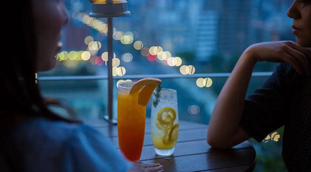 ROOF TOP BAR ２０２２　― 忘れられない、こころ 満ちる 時間 開催期間：２０２２年６月１日（水）～９月３０日（金）株式会社広島マツダ