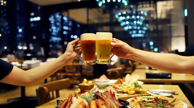 大阪・中之島リバーサイドで乾杯！テラスでも店内でもOKのビアガーデンプラン「フェスティバール＆ビアホール」で6月30日（木）より。全12品の飲みたくなるお料理が揃ったプラン 株式会社ポトマック