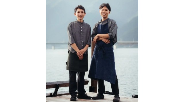 湖上レストランから眺めるGW花火スペシャルプラン　ペア2組プレゼント　Wチャンス　応募者全員にディナー割引券　株式会社山梨日日新聞社